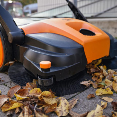 Spazzatrice manuale KG 770.0 (Ultimo pezzo da esposizione) 